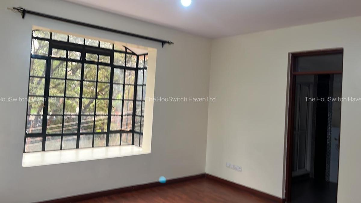3 Bed Apartment with Swimming Pool at Near Brookside Gardens - 14