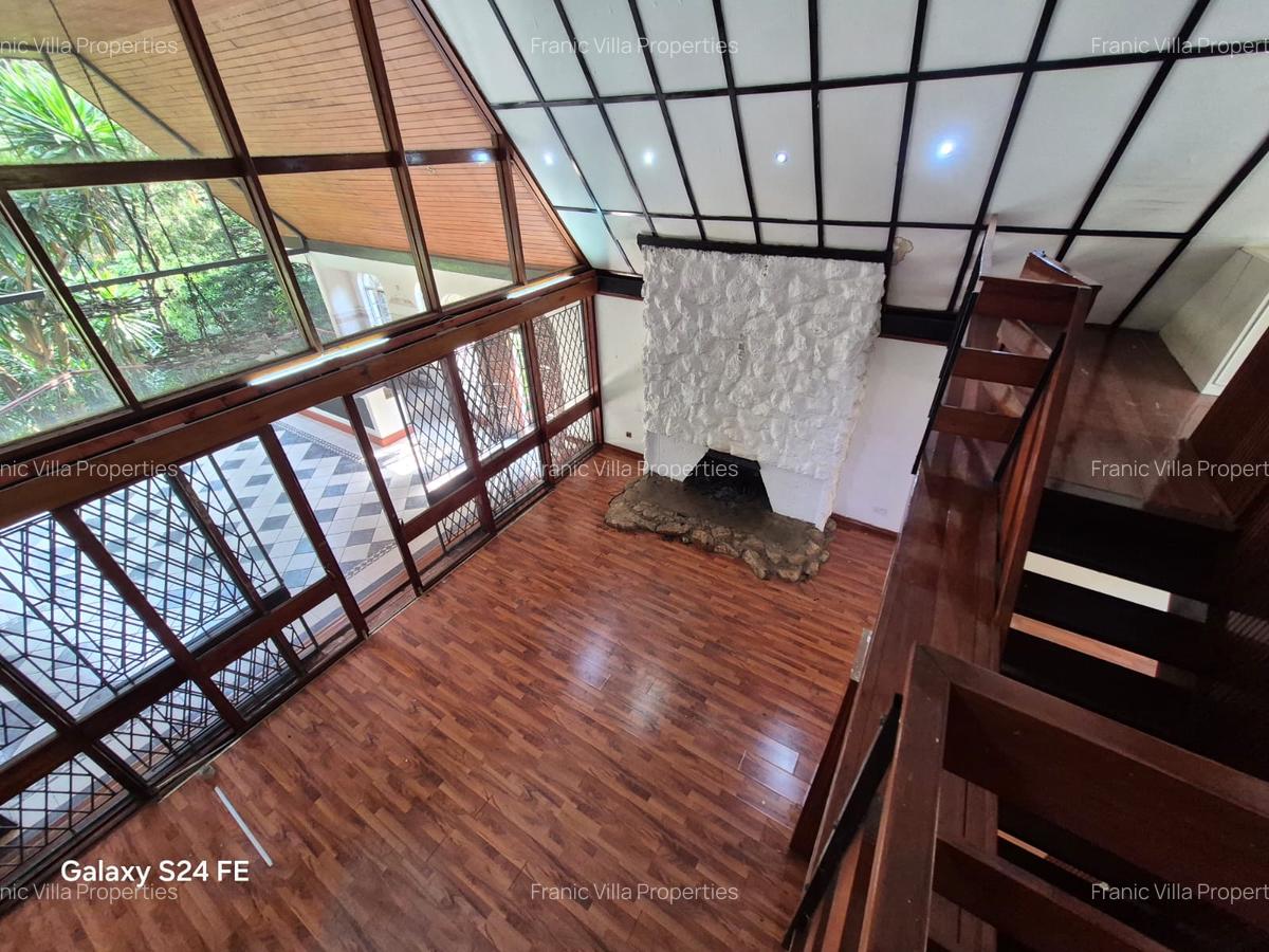 4 Bed House with En Suite at Spring Valley - 11