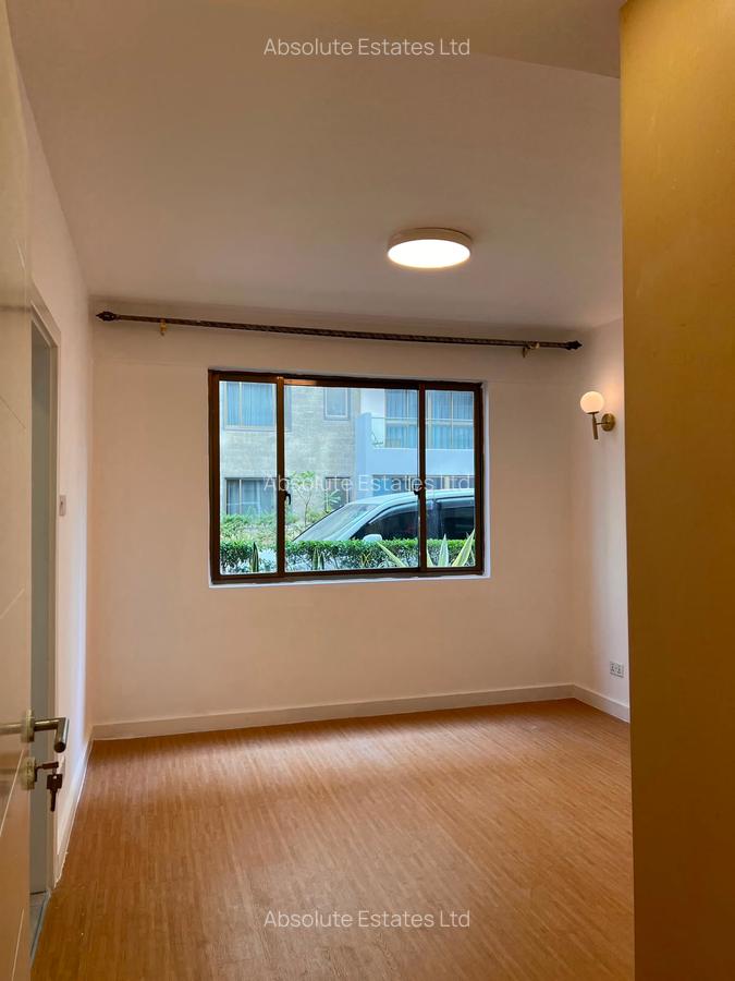 4 Bed Apartment with Staff Quarters in Lavington - 10