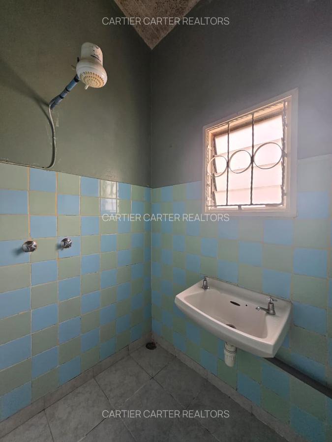 3 Bed House in Buruburu - 5