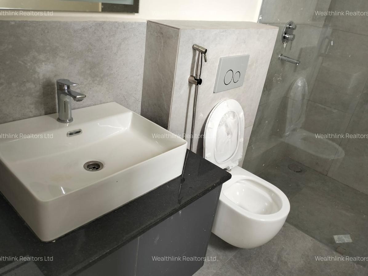 2 Bed Apartment with En Suite at Westlands - 6