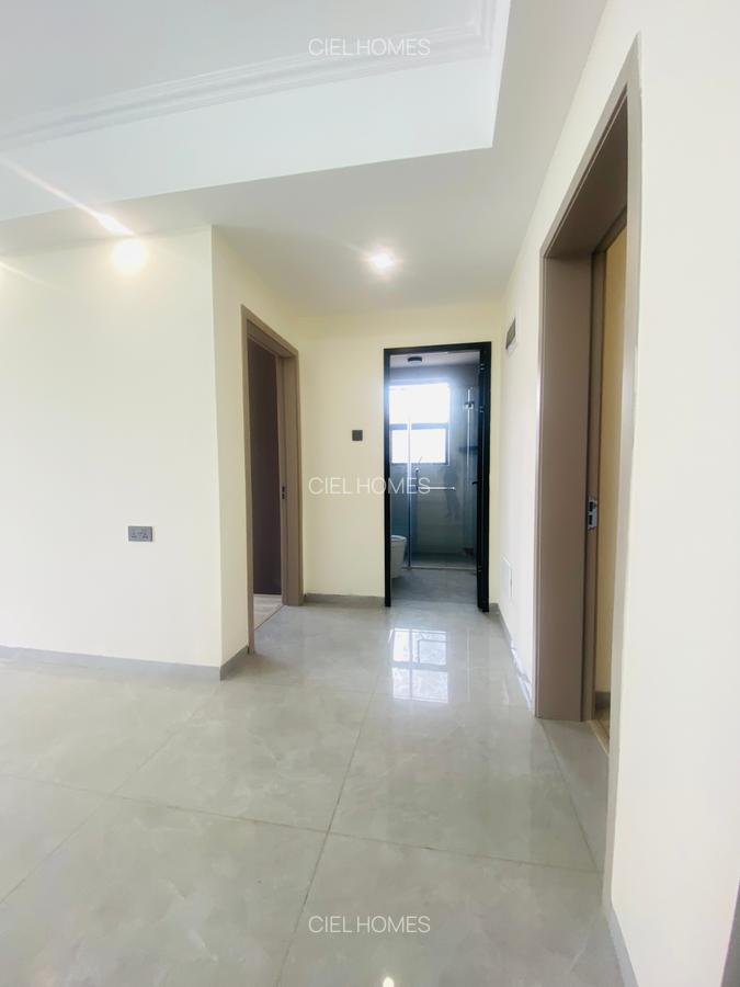 2 Bed Apartment with En Suite in Kilimani - 12
