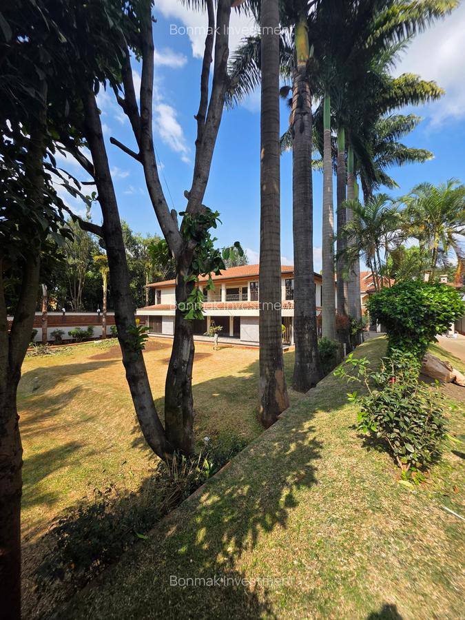 5 Bed House with En Suite at Old Runda - 8