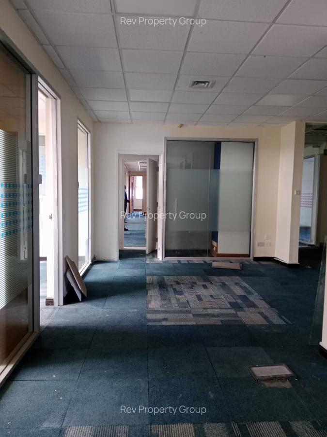 Office with Service Charge Included in Kilimani - 14
