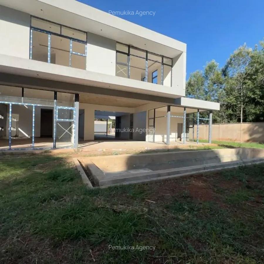 5 Bed Townhouse with En Suite in Karen - 11
