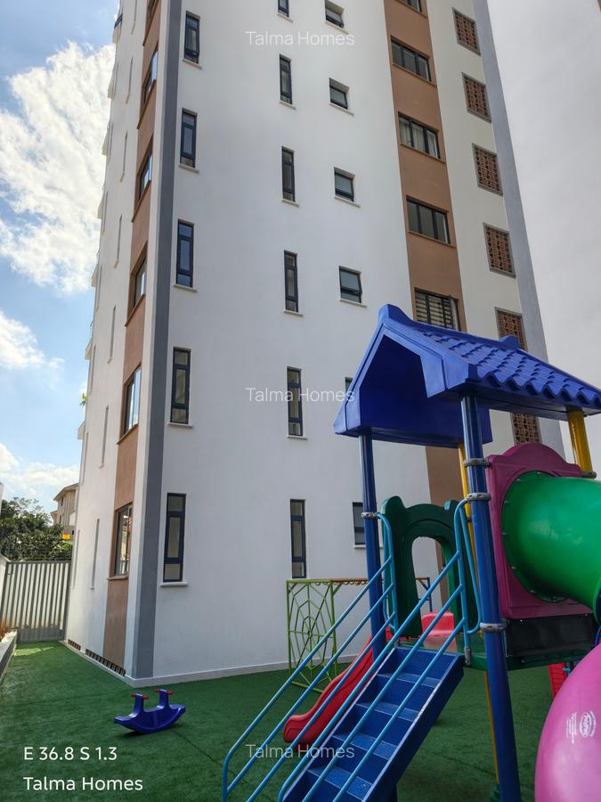 3 Bed Apartment with En Suite at Brookside Area - 18