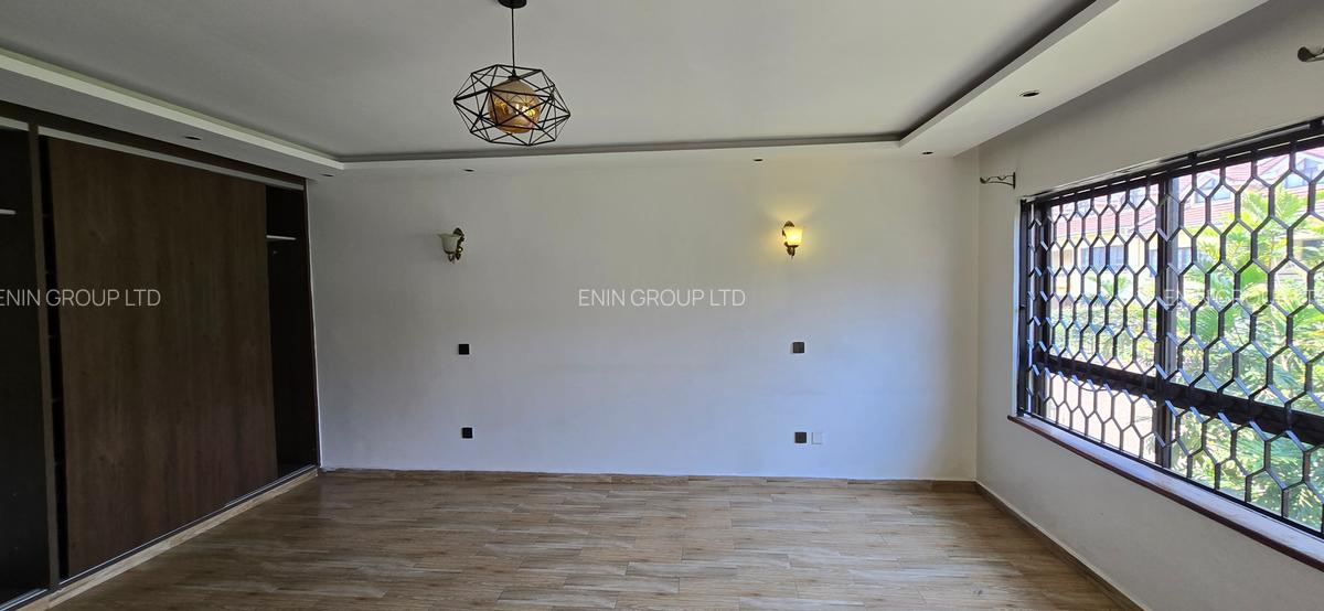 5 Bed Townhouse with En Suite at Off Gitanga Rd - 19