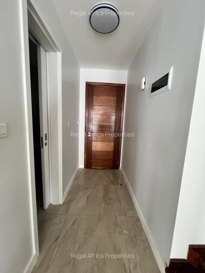 Serviced 4 Bed Apartment with En Suite at Nyeri Road - 3