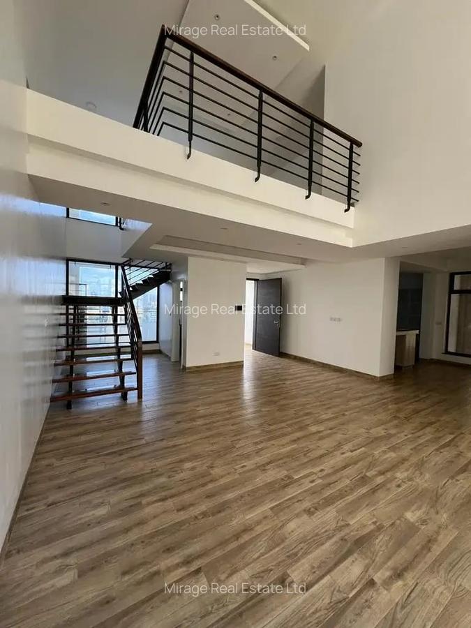 3 Bed Apartment with En Suite in Riverside - 5