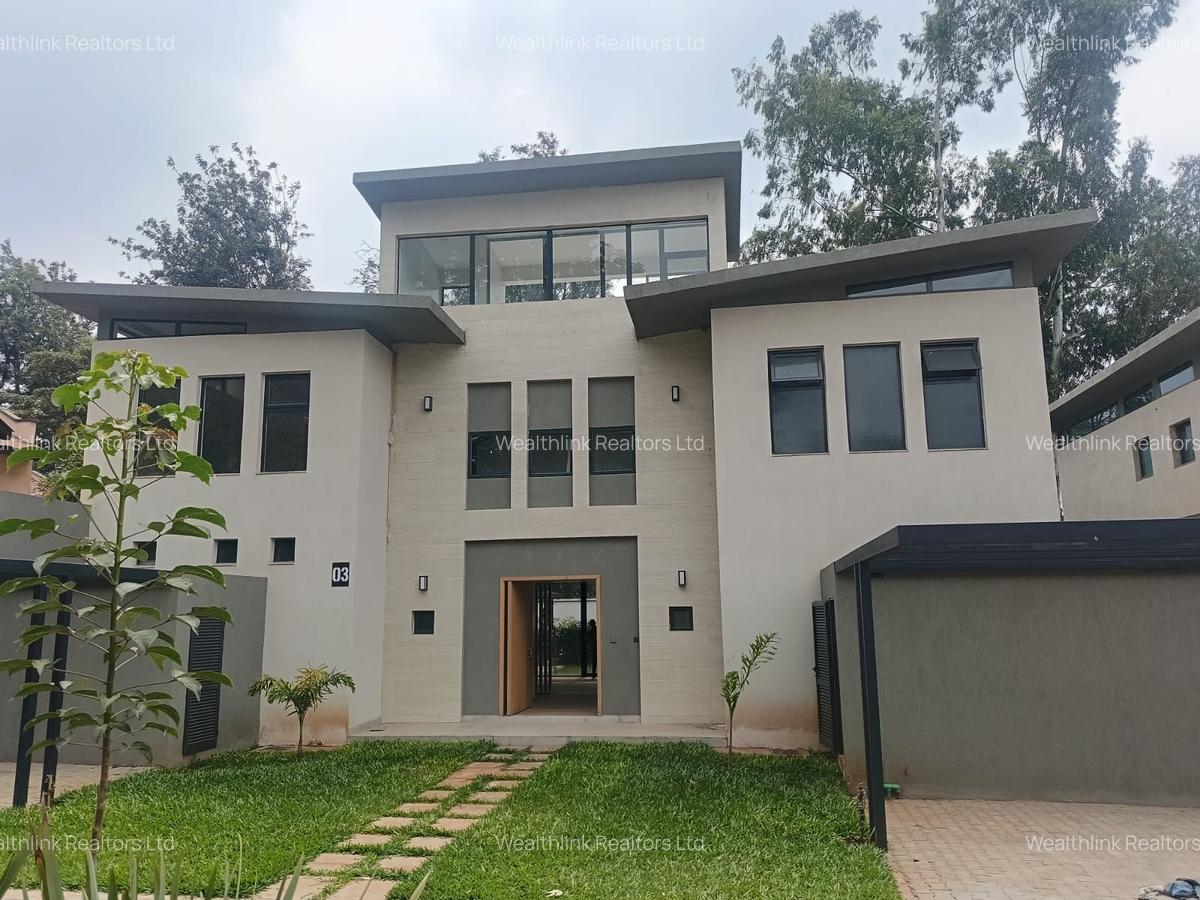 4 Bed Townhouse with En Suite at Runda - 2