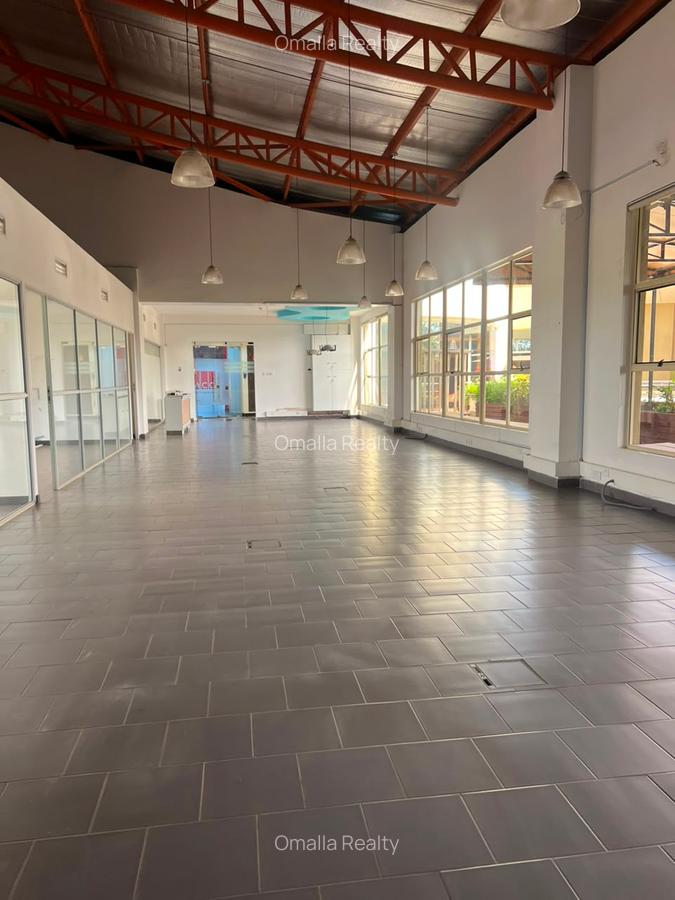 4,000 ft² Commercial Property with Service Charge Included in Westlands Area - 3