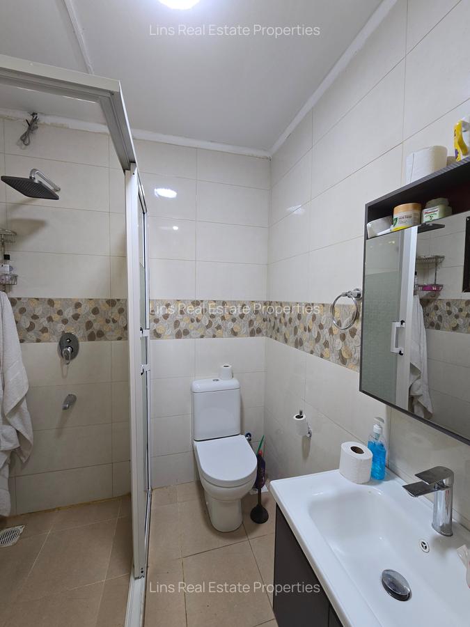 4 Bed House with En Suite in Loresho - 9