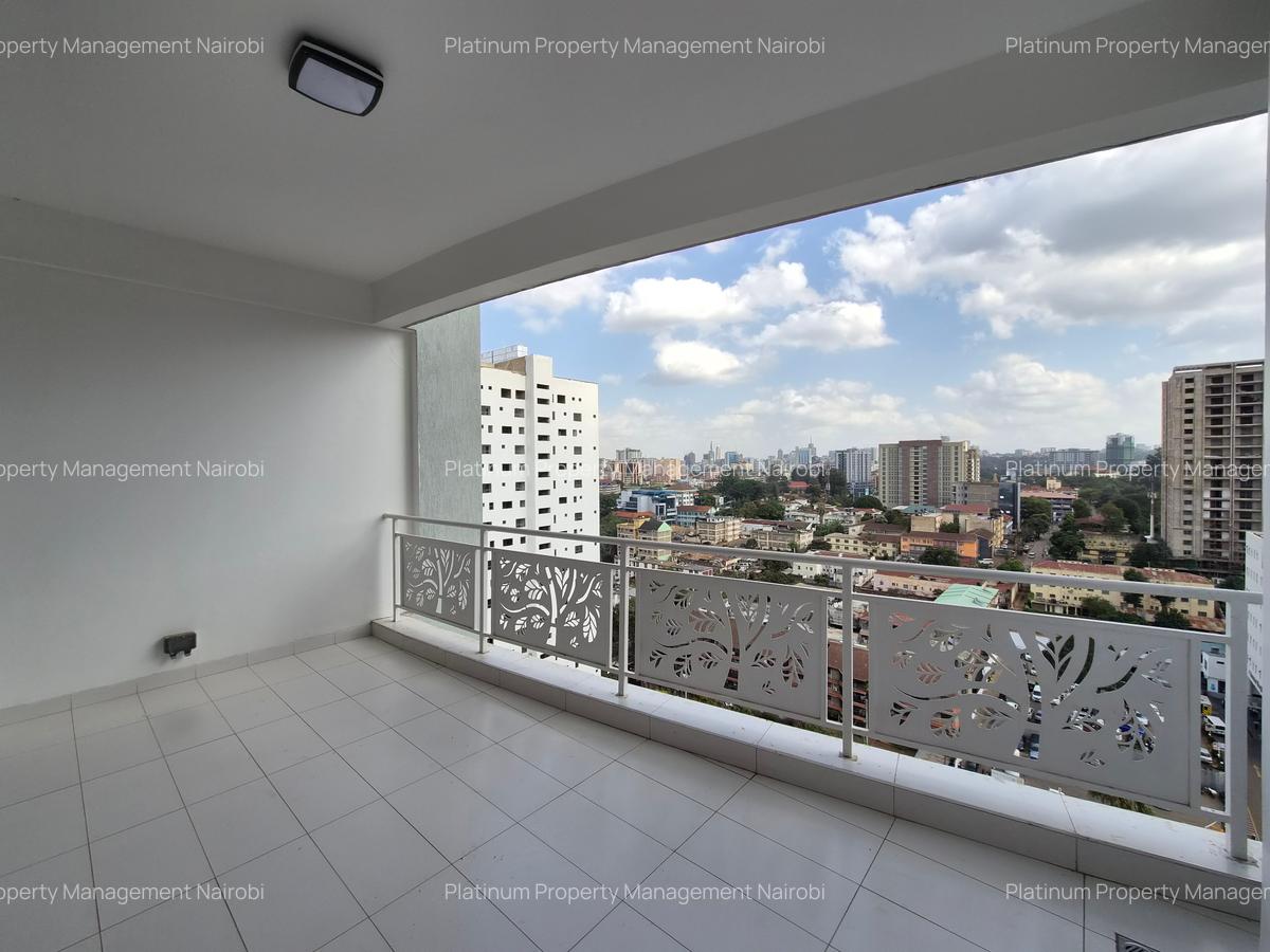 Furnished 4 Bed Apartment with En Suite at Second Parklands - 3