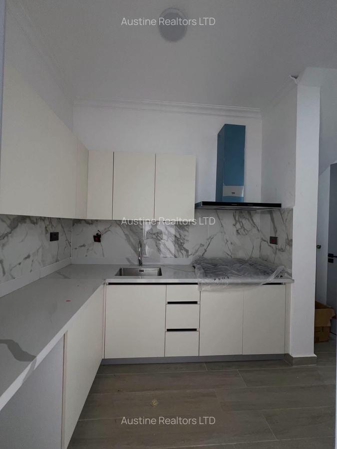 5 Bed Villa with En Suite in Lavington - 13