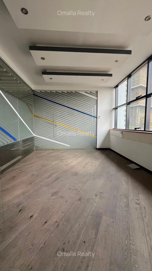 5,078 ft² Commercial Property with Service Charge Included in Westlands Area - 13