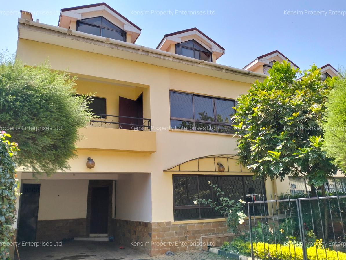 5 Bed Townhouse with En Suite in Lavington - 1