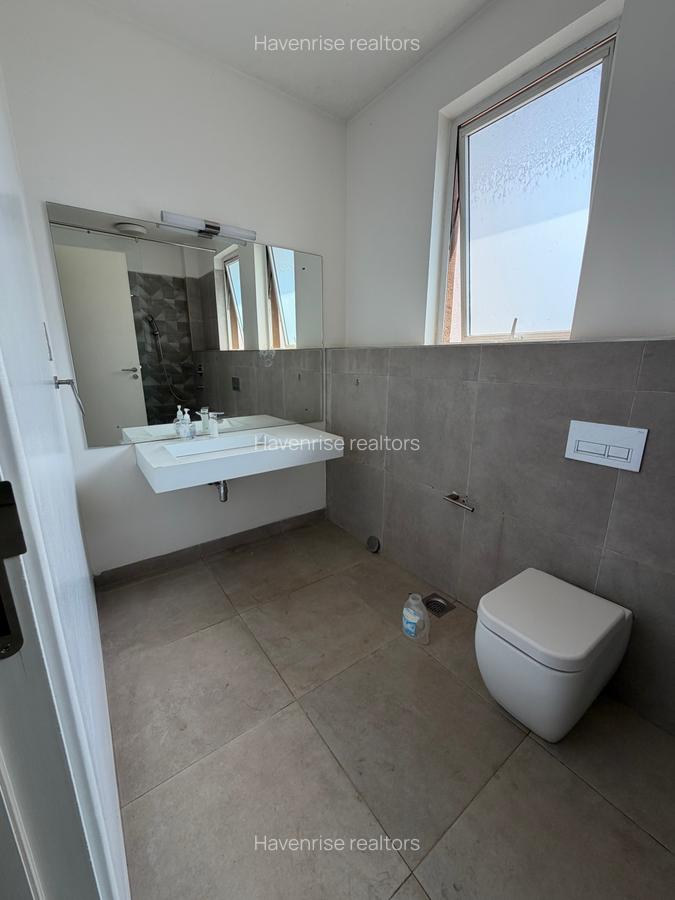 4 Bed Townhouse at Lavington - 11