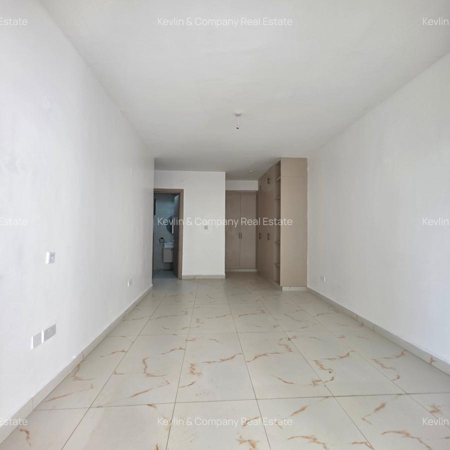 3 Bed Apartment with Swimming Pool in Parklands - 14