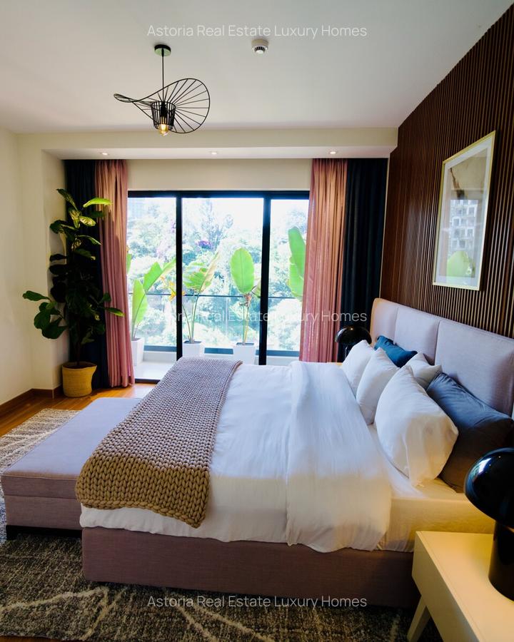 3 Bed Apartment with En Suite at 2026-385 - 12