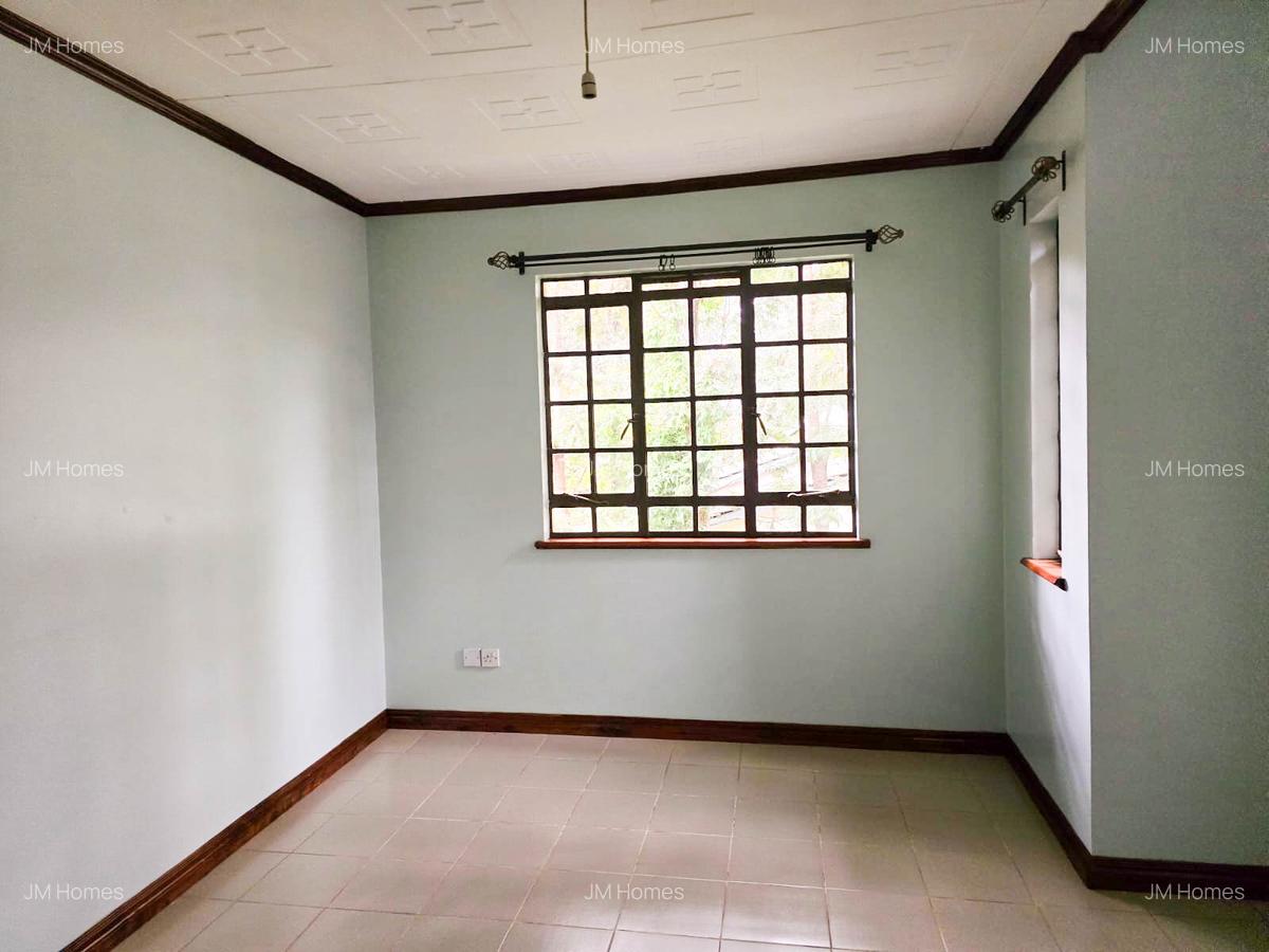 1 Bed Apartment with Parking at Fana Road Crescent - 3