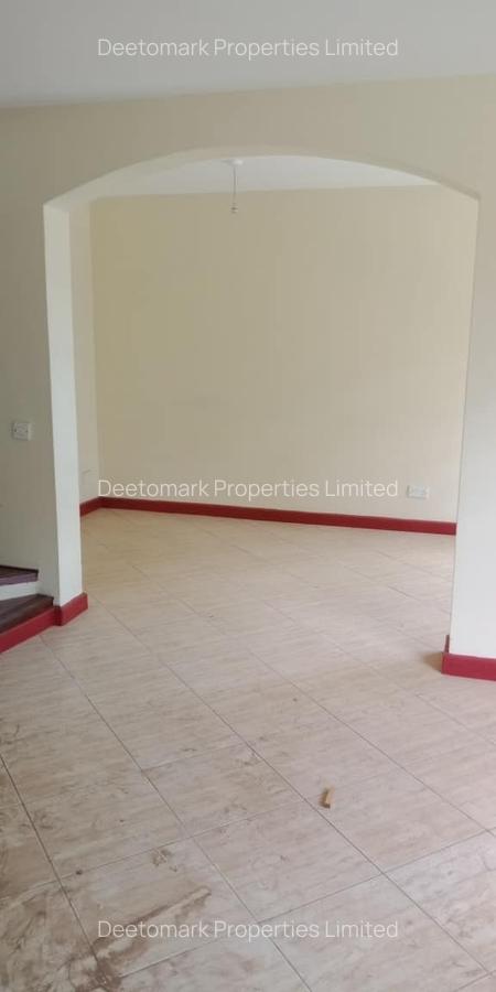 4 Bed Townhouse with En Suite at Langata - 4