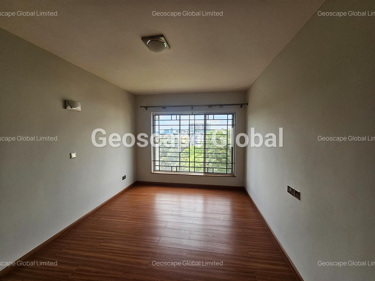 3 Bed Apartment with En Suite in Kileleshwa - 4
