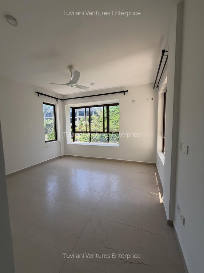 Serviced 3 Bed Apartment with En Suite at Nyali Mombasa - 13