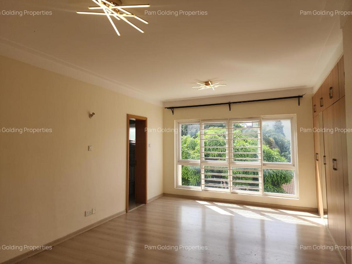 3 Bed Apartment with En Suite in Rhapta Road - 5