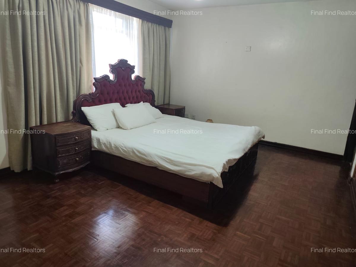 Serviced 2 Bed Apartment with En Suite in Runda - 10