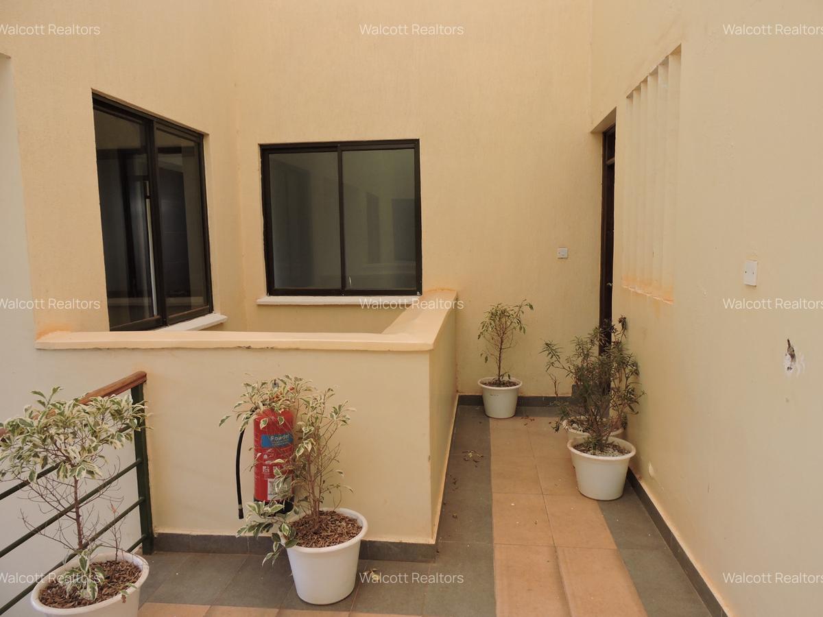2 Bed Apartment with En Suite at Migaa - 10