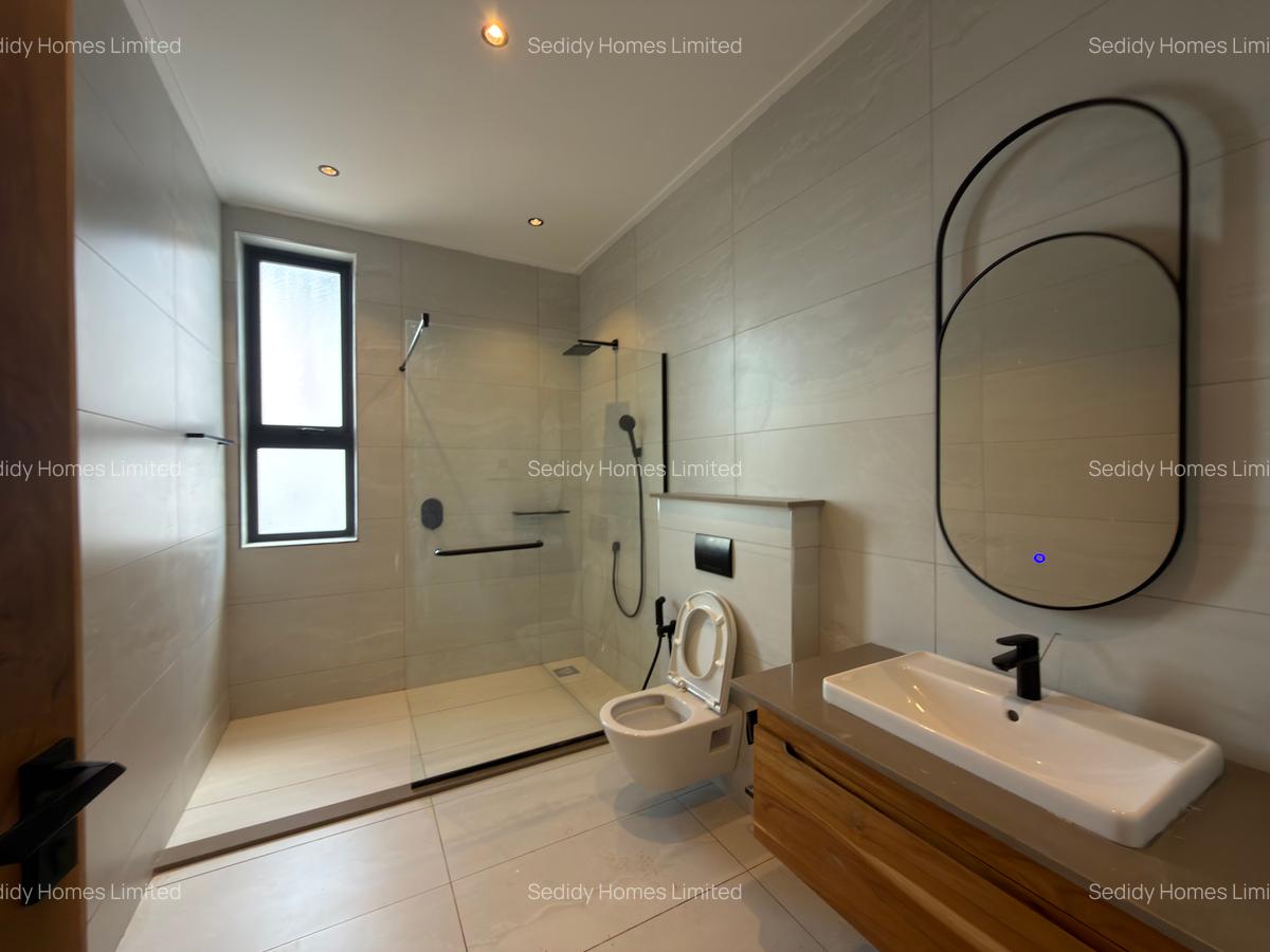 Serviced 4 Bed Apartment with En Suite in Loresho - 11