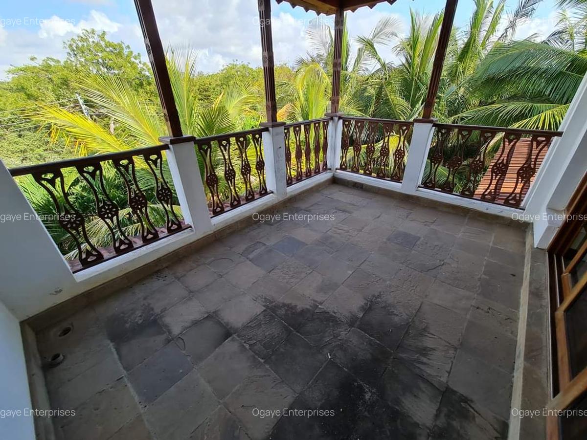 4 Bed Townhouse with En Suite at Mt Kenya Road - 15