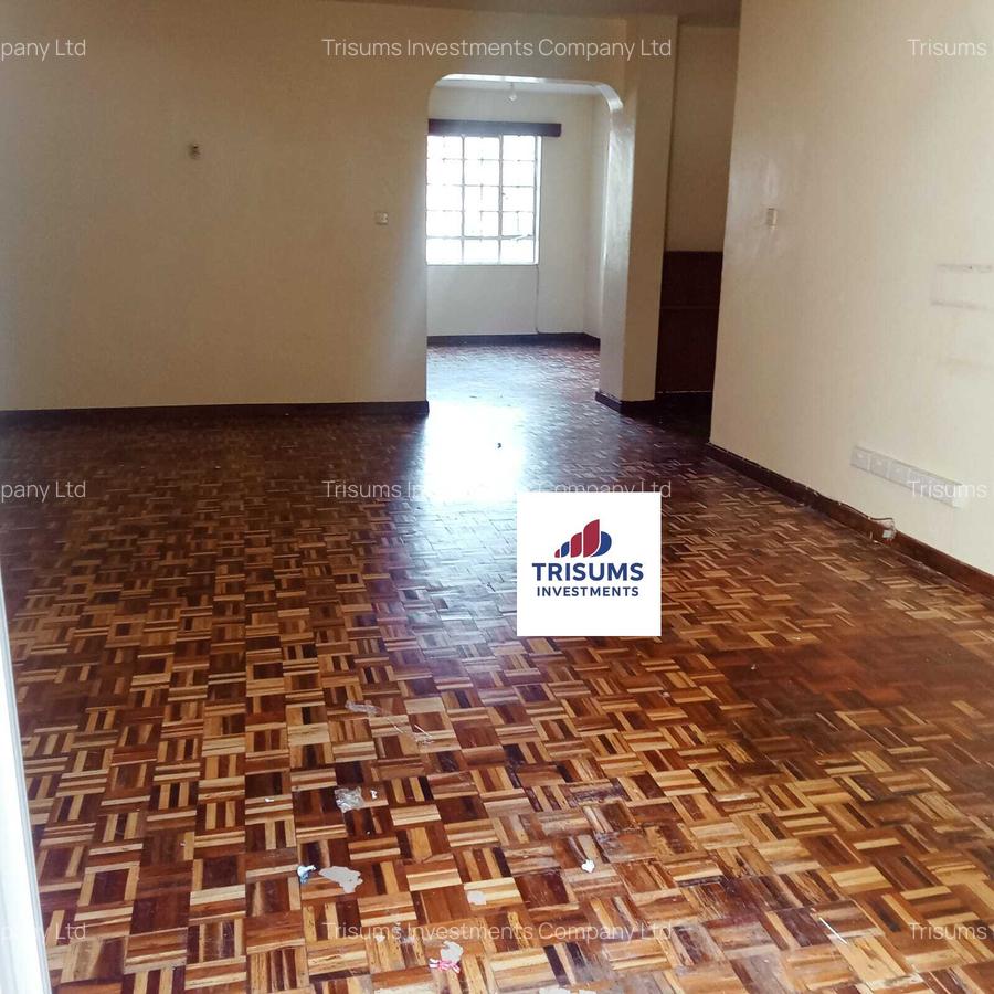 3 Bed Apartment with En Suite at Prp7+494 - 1