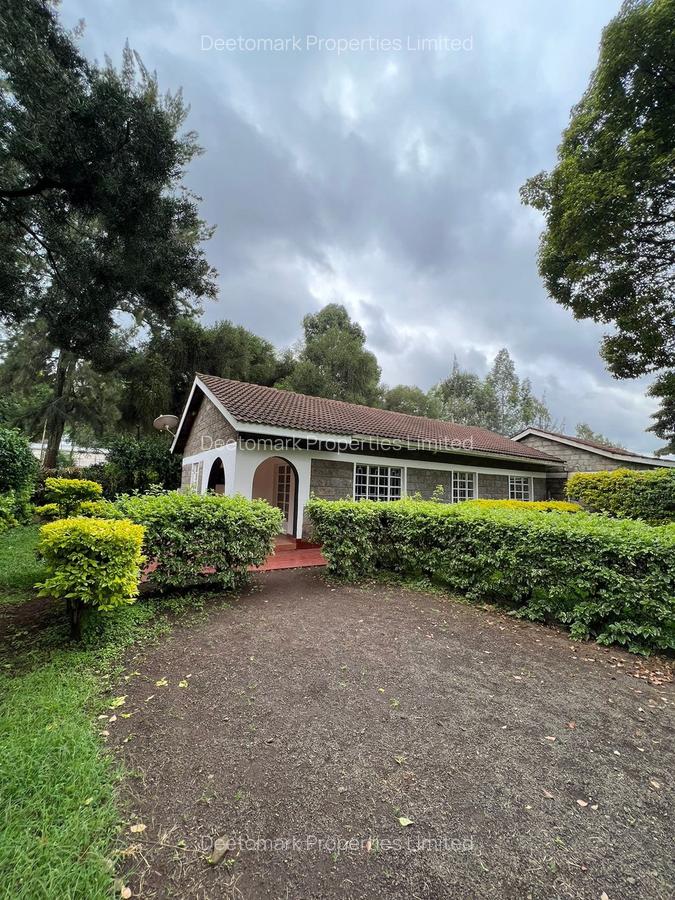 3 Bed House with Garden at Galleria - 2