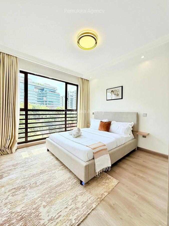 Serviced 3 Bed Apartment with En Suite in Riverside - 3