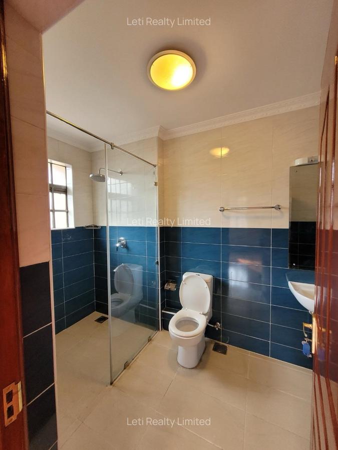 4 Bed Townhouse with En Suite in Lavington - 4