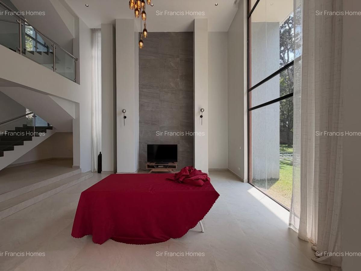5 Bed Villa with En Suite at Tree Lane - 15