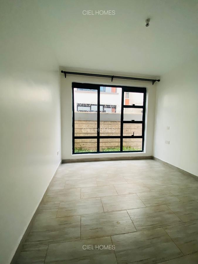4 Bed Villa with En Suite at Eastern Bypass - 9