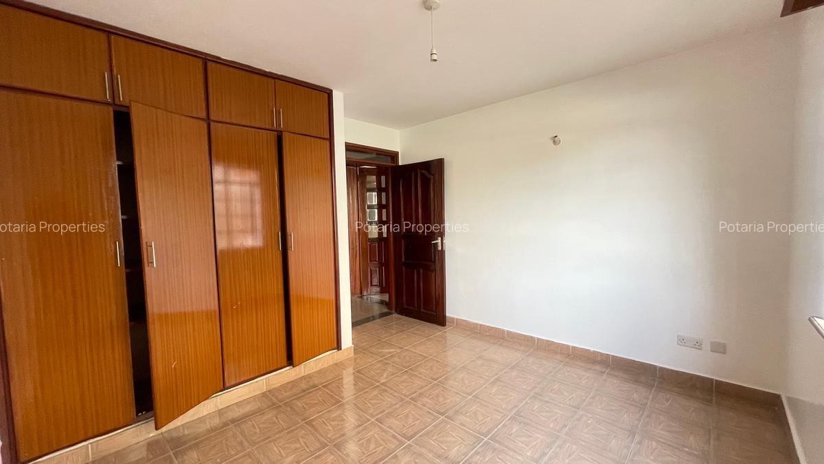 3 Bed Apartment with Parking in Kilimani - 3