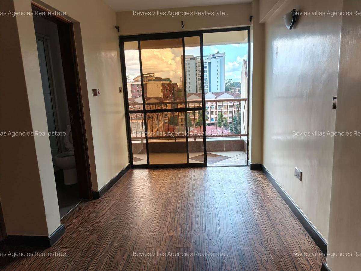 3 Bed Apartment with En Suite at Westlands - 2