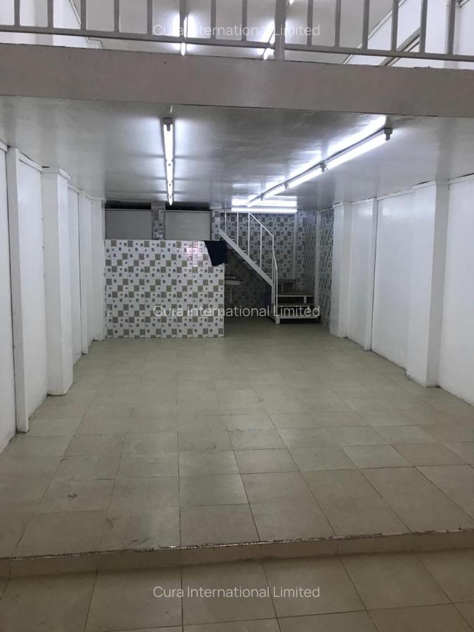 5,000 ft² Shop in Nairobi CBD - 5