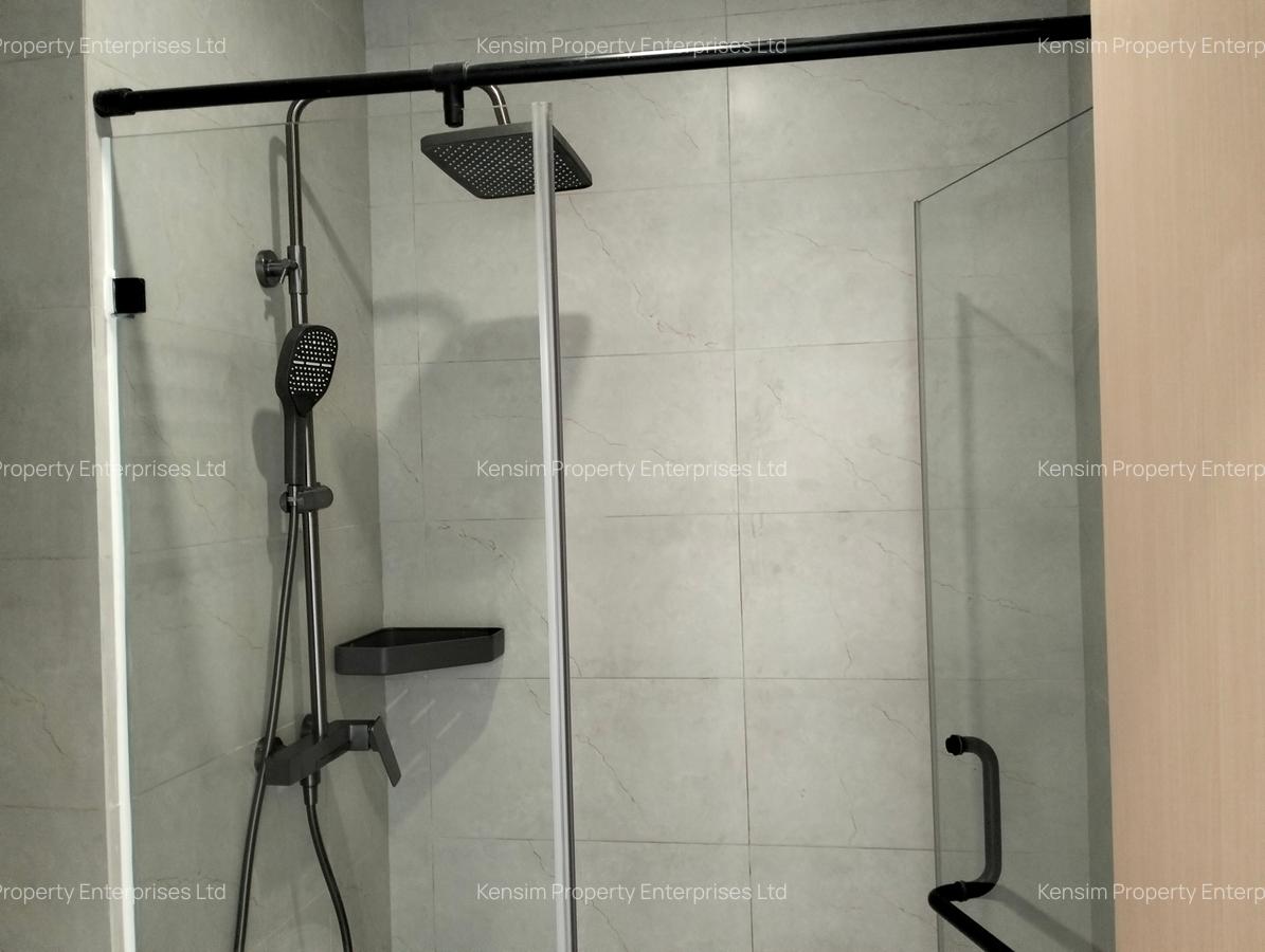 1 Bed Apartment with En Suite in Riverside - 13