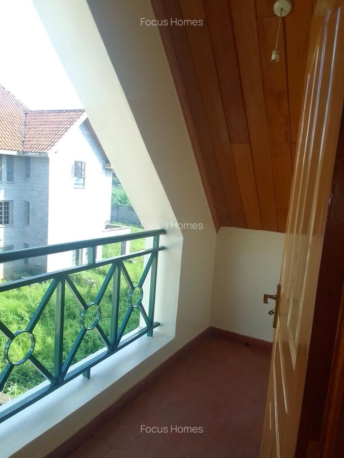 4 Bed Townhouse with En Suite in Lavington - 4