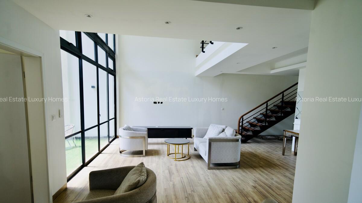 4 Bed Apartment with En Suite at 2026-382 4 Bed - 4