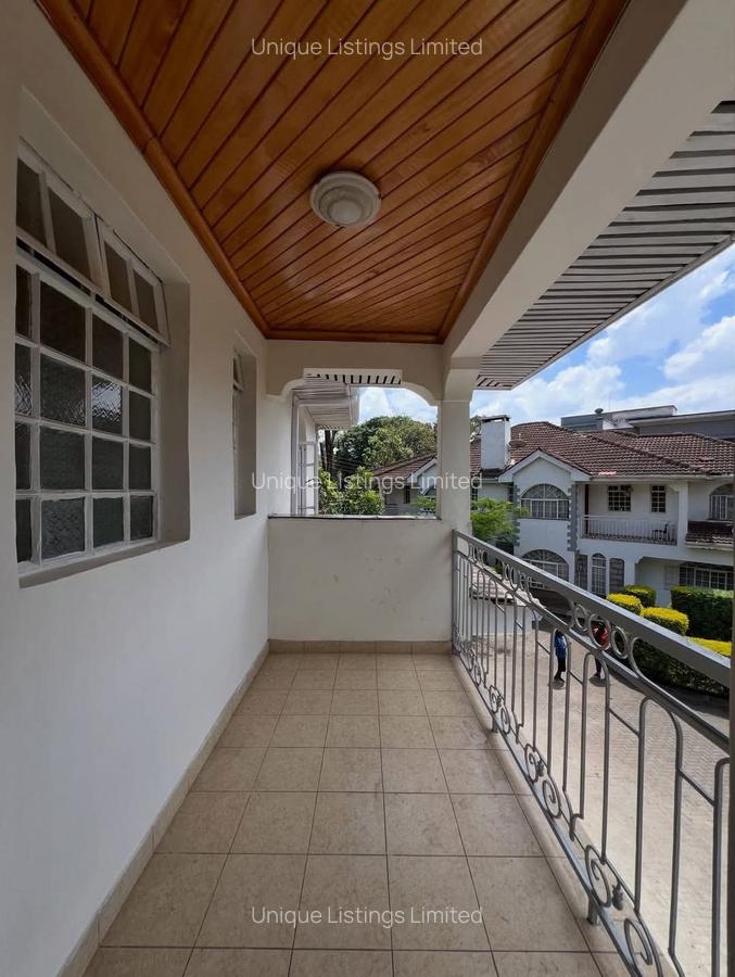 4 Bed Townhouse with En Suite in Lavington - 8