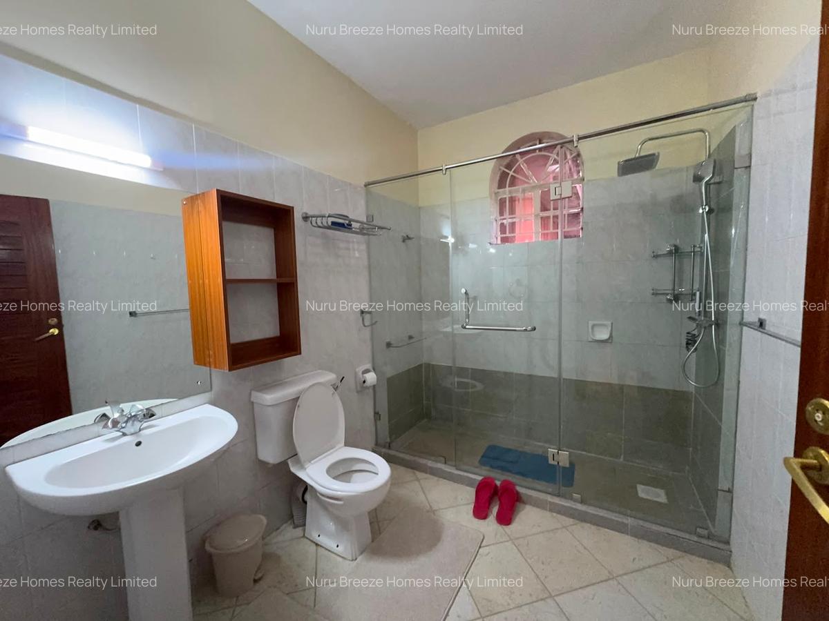 1 Bed House with En Suite in Runda - 15