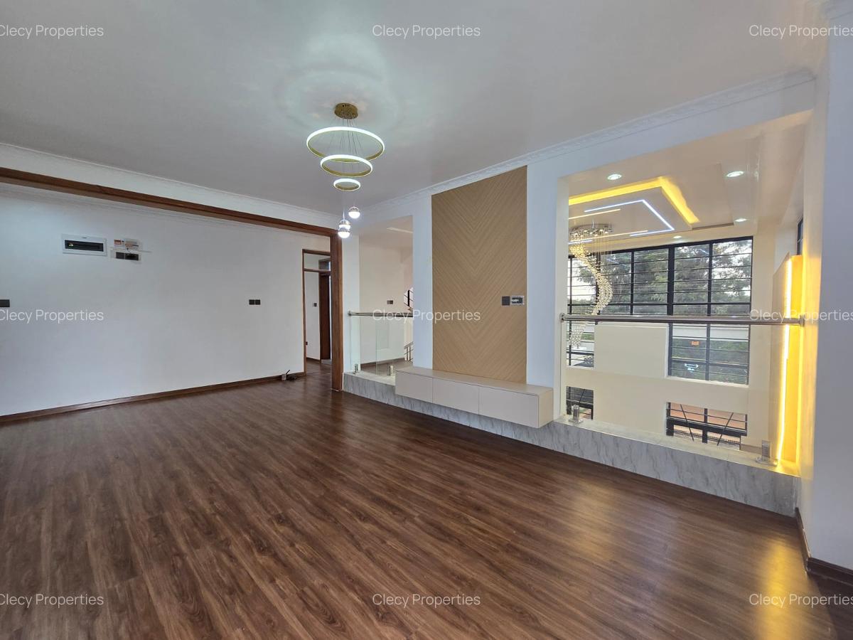 6 Bed House with En Suite at Ukombozi Estate - 14