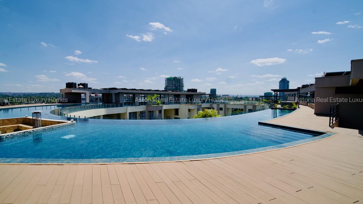 4 Bed Apartment with En Suite at 2026-382 4 Bed - 5