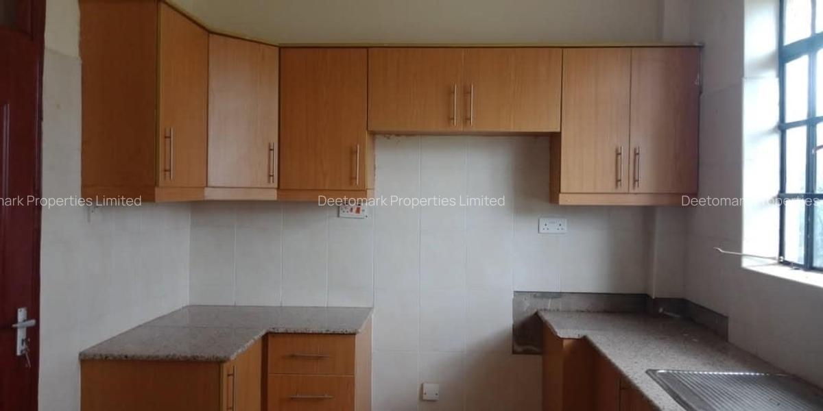4 Bed Townhouse with En Suite at Athi - 12