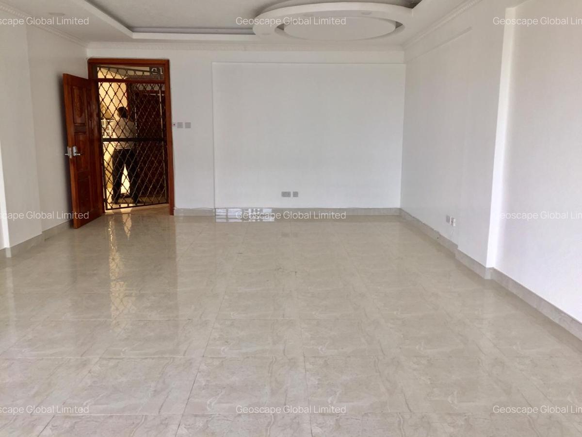4 Bed Apartment with En Suite in General Mathenge - 19